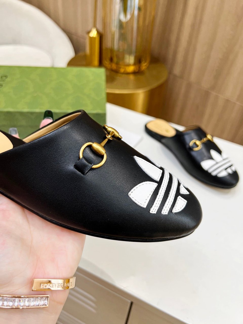 Gucci X Adidas Women’S Trefoil Slipper Leather Black view 5