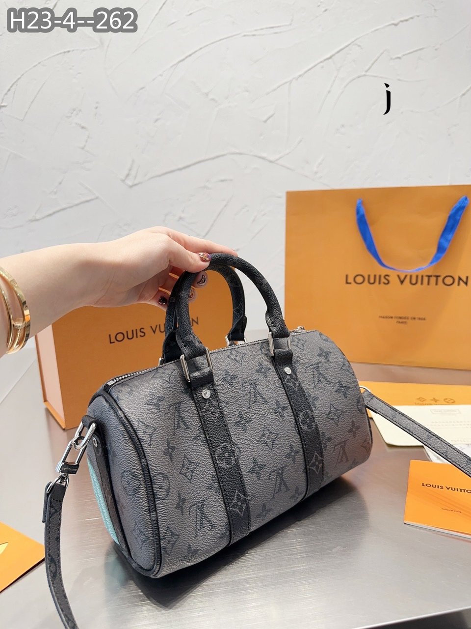 Louis Vuitton X Yayoi Kusama Keepall 25 Pumpkin Print M46437 view 5