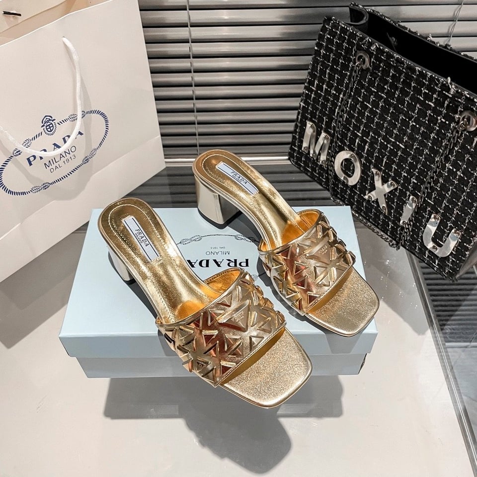 Prada Ciabatte Spazzolato Borchie Sandals Gold view 6