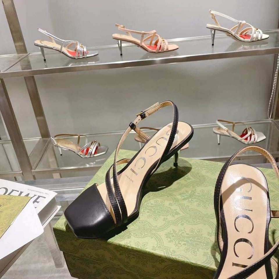 Gucci Black Mid Heel view 8