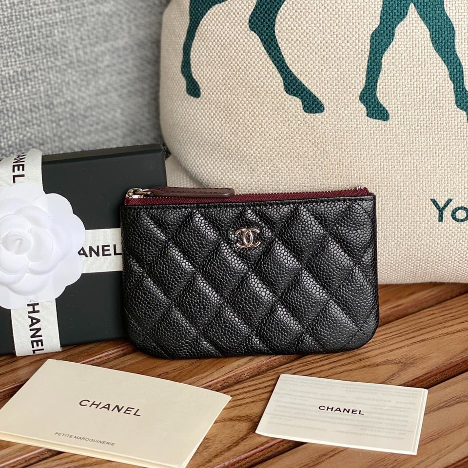 Chanel Zipped Wallet 15 Black Caviar Silver Hardware view 2
