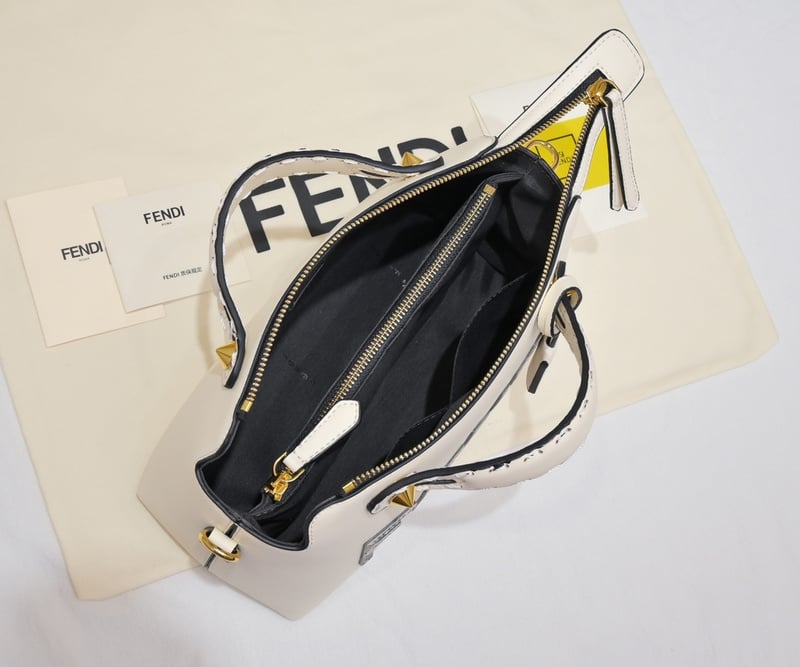 Fendi By The Way Medium White 27cm view 9