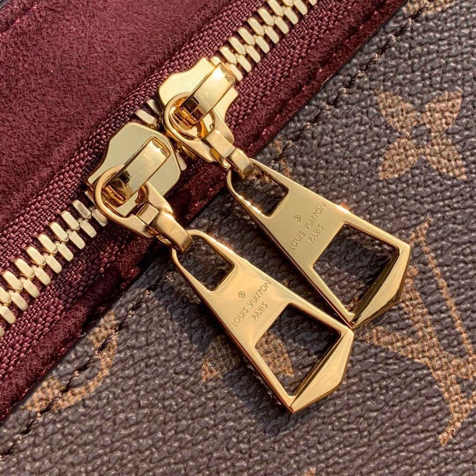 Louis Vuitton Soufflot Mm 36Cm view 7