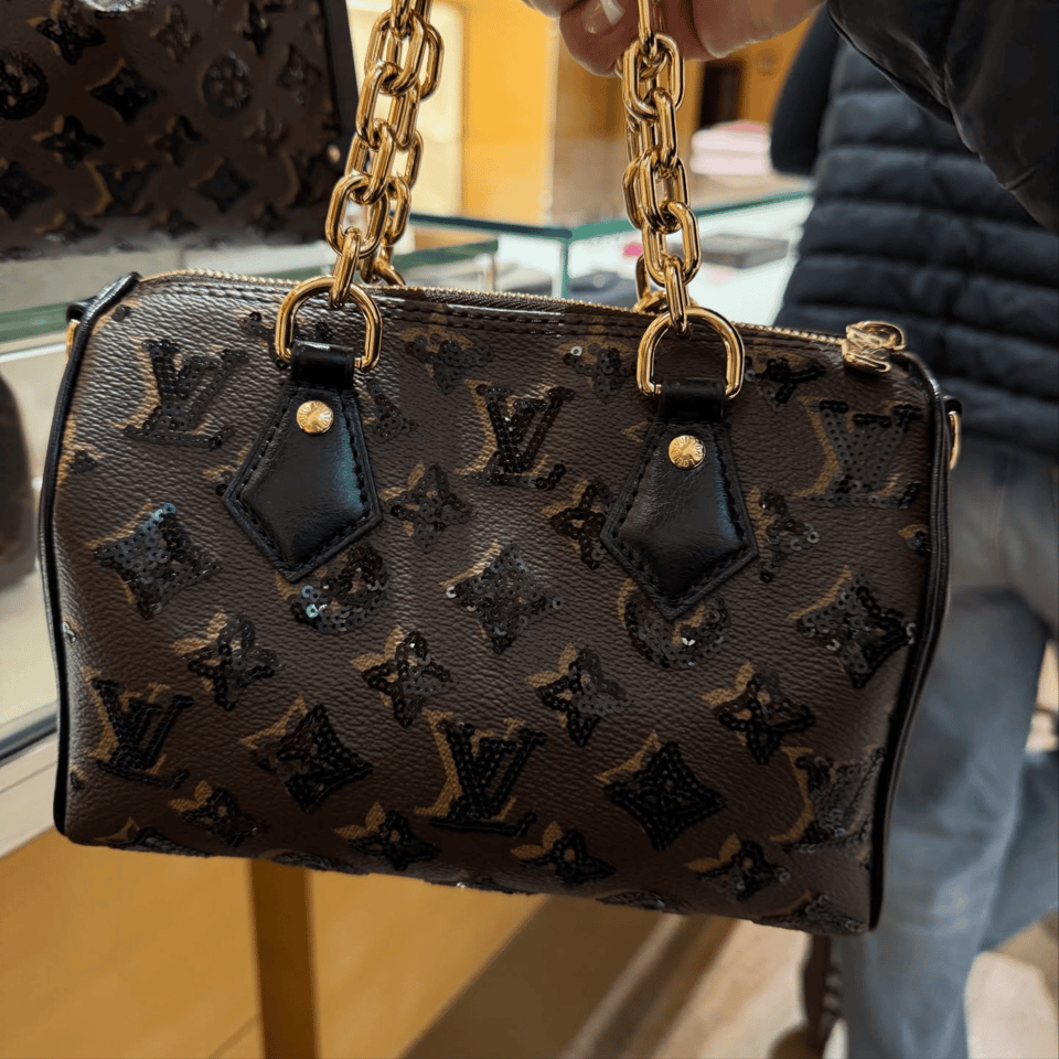 Louis Vuitton Monogram Chain Barrel Bag 21cm/81in M26314 view 6