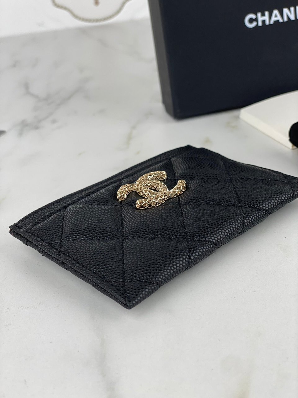 Chanel Card Holder 19.5 Black Grained Calfskin Gold Icon view 10