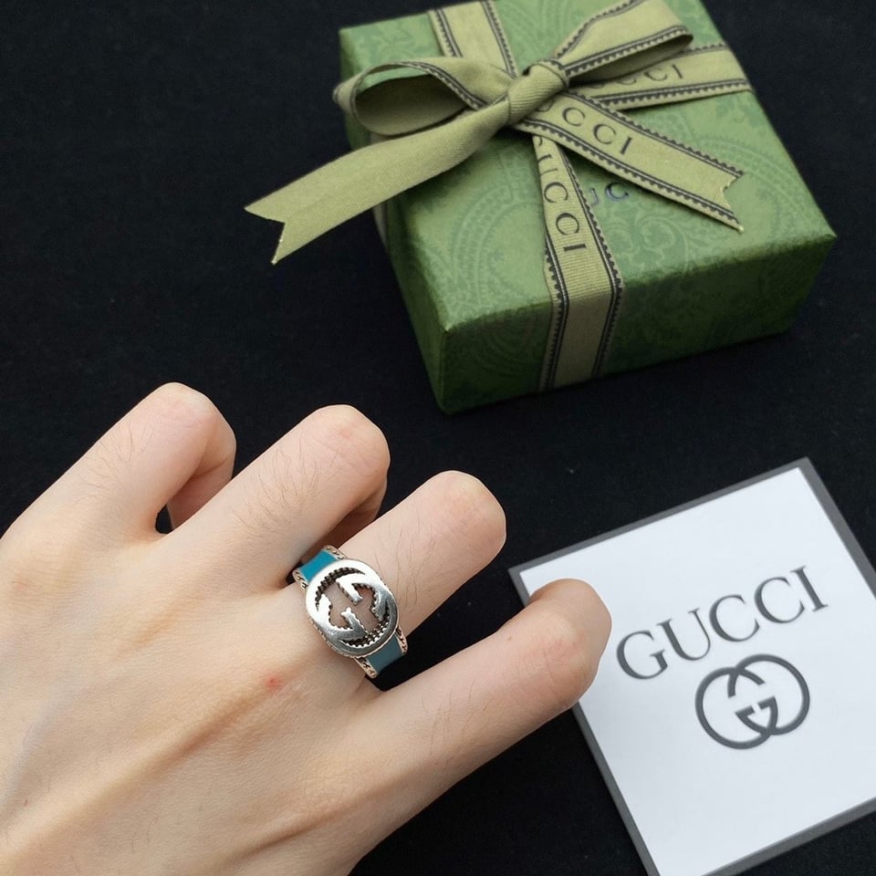 Gucci Gg Interlocking Silver Ring Ybc645572001 view 5
