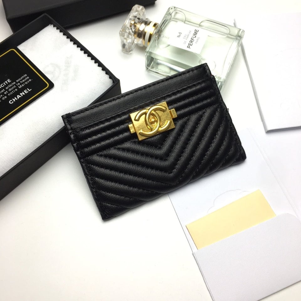 Chanel Line Card Holder 11.2 Black Calfskin Gold Icon view 2