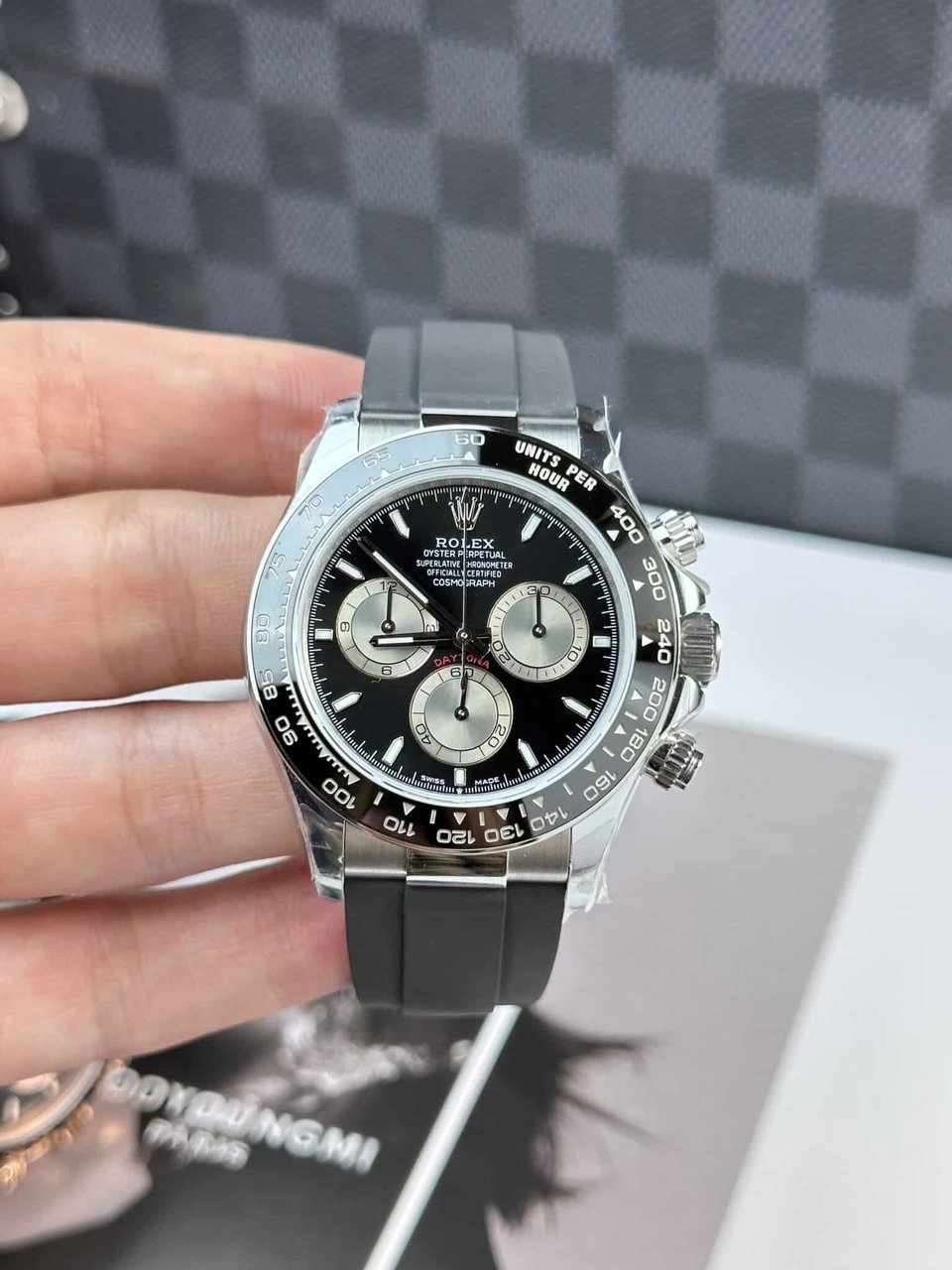 [Superclone] Rolex Daytona 40 mm black Dial 126519LN view 13