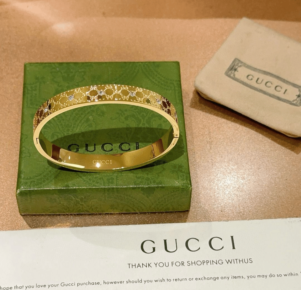 Gucci Cuff Bracelet Gold 8Mm view 2