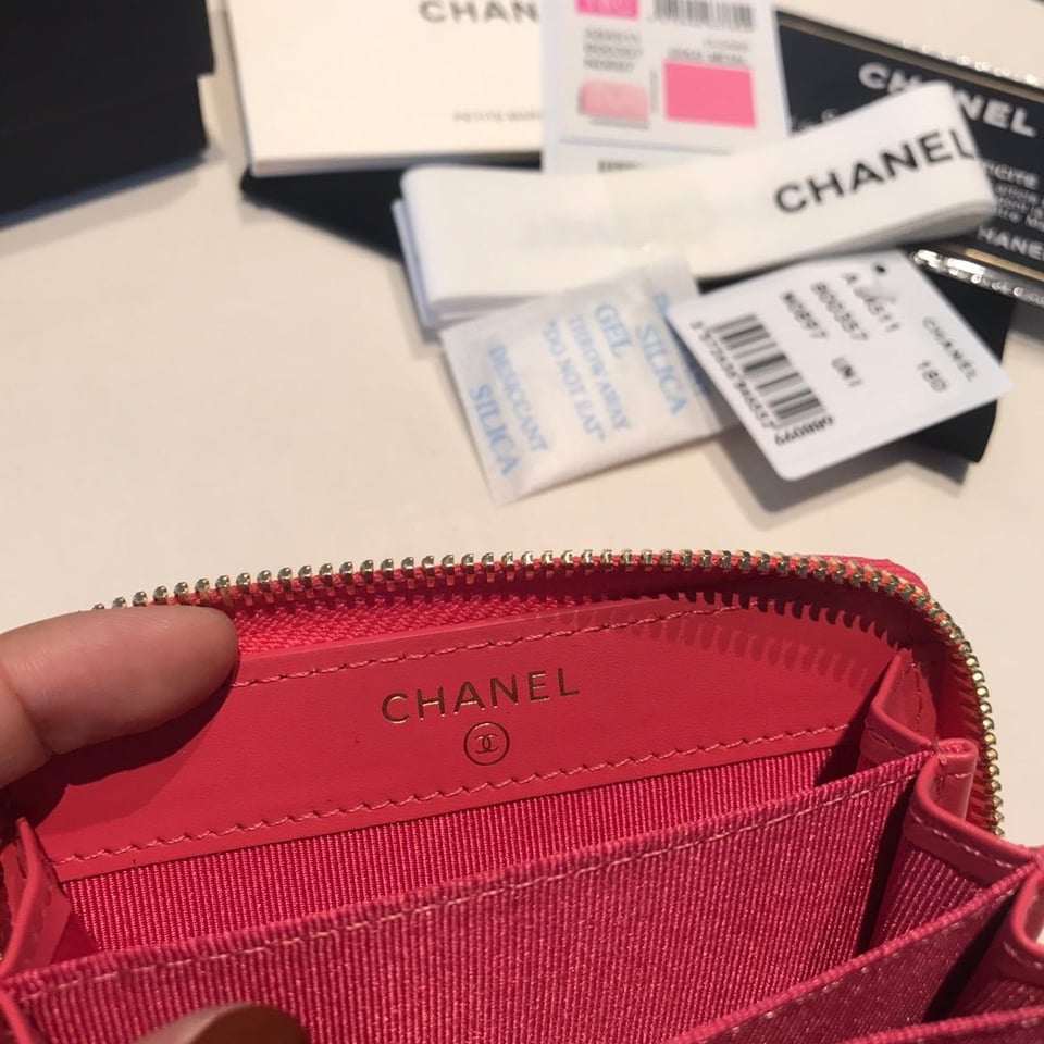 Chanel Zipped Caviar Purse 11 Red Pink Calfskin Gold Icon view 6