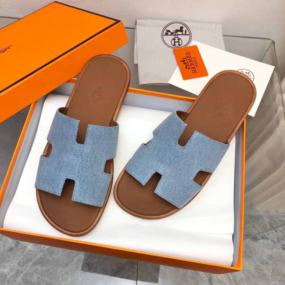 Hermes Izmir Sandal Bleu Clair view 9