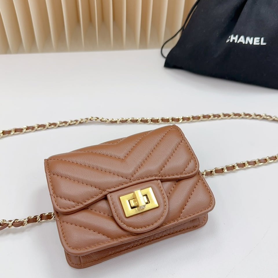 Chanel 2.55 Belt Bown Chevron Lambskin Bag view 4