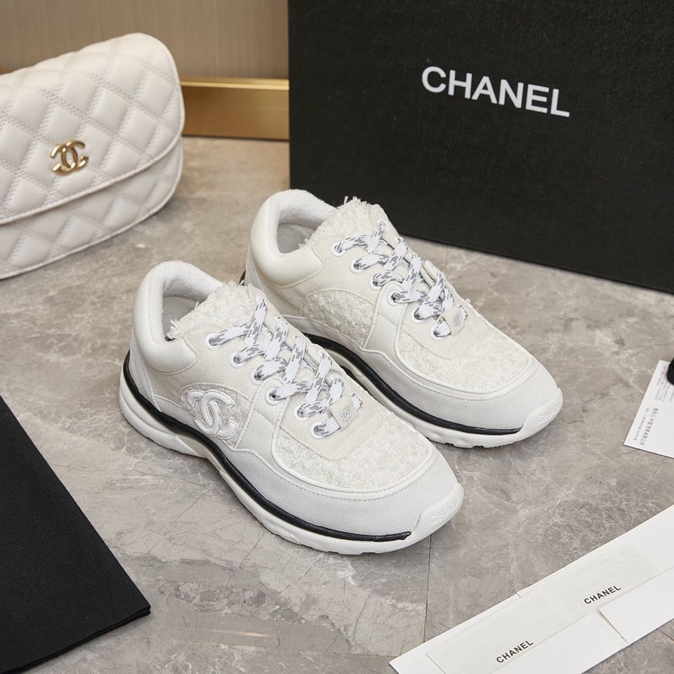 Chanel Velour Tweed Cc Sneakers White view 10
