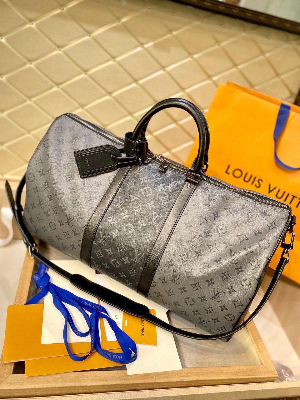 Louis Vuitton Keepall Bandouliere Monogram Eclipse Reverse 50 Gray 50cm M45392 view 7