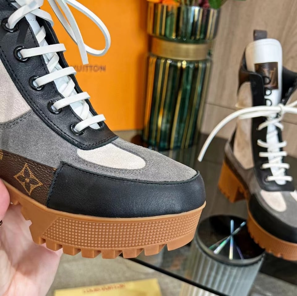 Louis Vuitton Laureate Ankle Boots Dark Grey 1Aap8B view 4