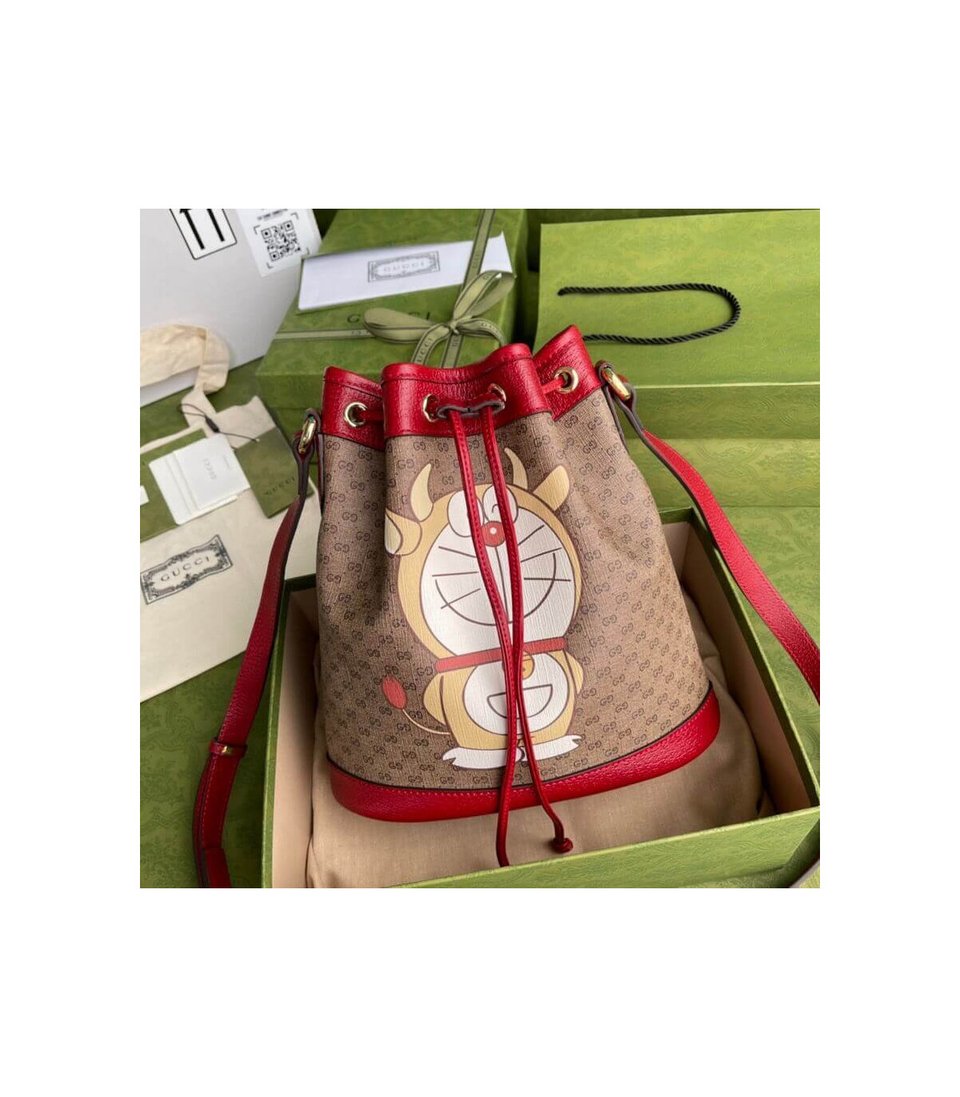 Doraemon x Gucci Small Bucket Bag view 4