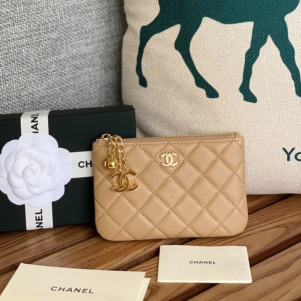 Chanel Zipped Wallet 14Cm Beige Caviar Gold Hardware