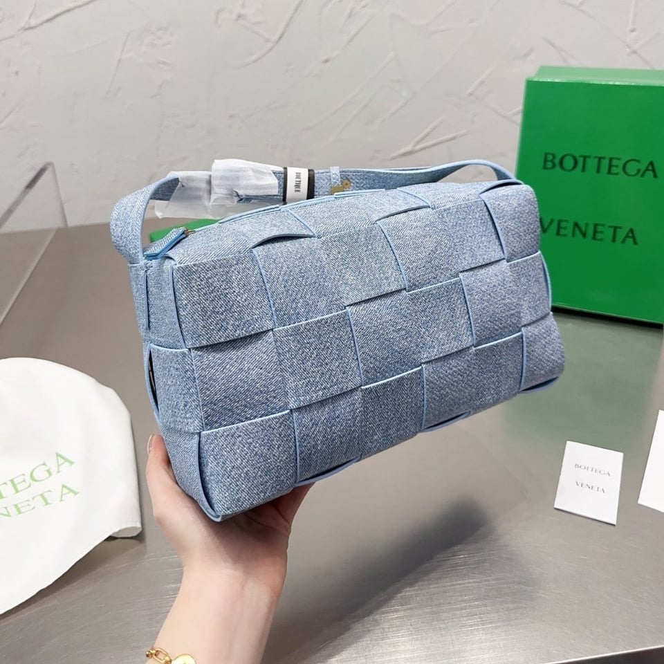 Bottega Veneta Brick Bag Denim Blue 28Cm view 3