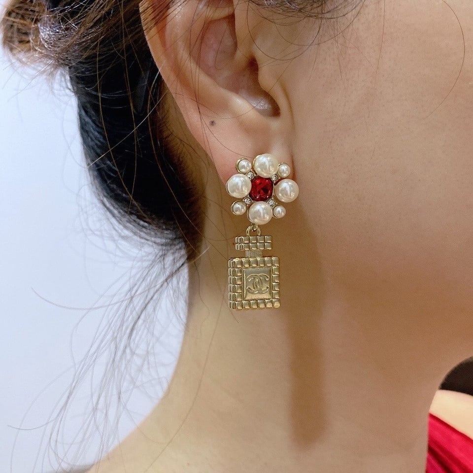 Chanel Earrings view 8