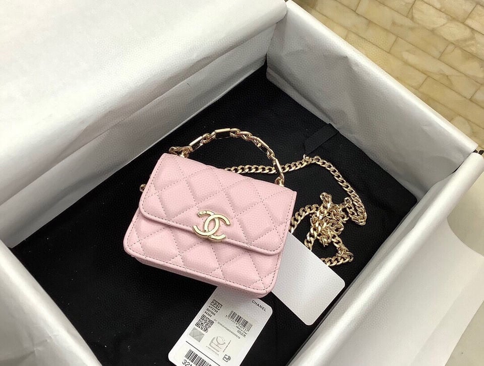 Chanel Woc 13Cm With Top Handle Pink Quilted Calfskin Gold Hardware view 6