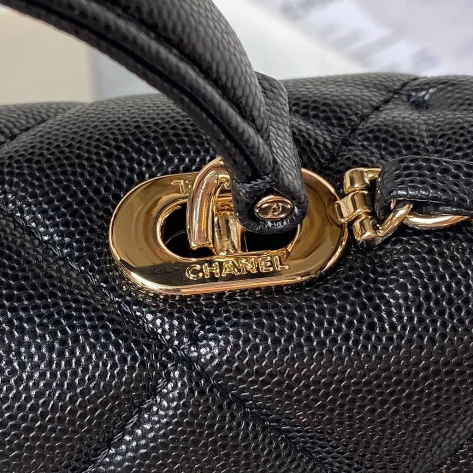 Chanel Small Flap Kelly Bag With Top Handle in Grained Calfskin view 8