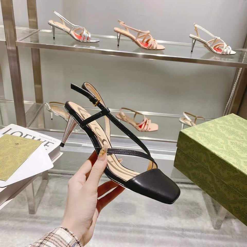 Gucci Black Mid Heel view 6