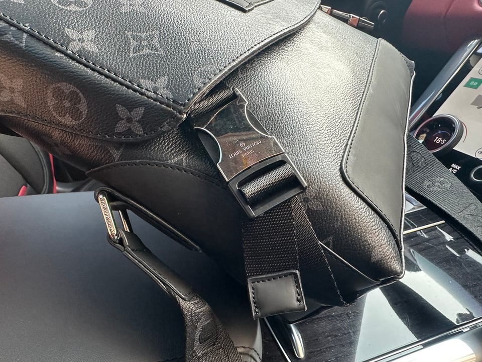Louis Vuitton Messenger Pm Voyager 33Cm M40511 view 6
