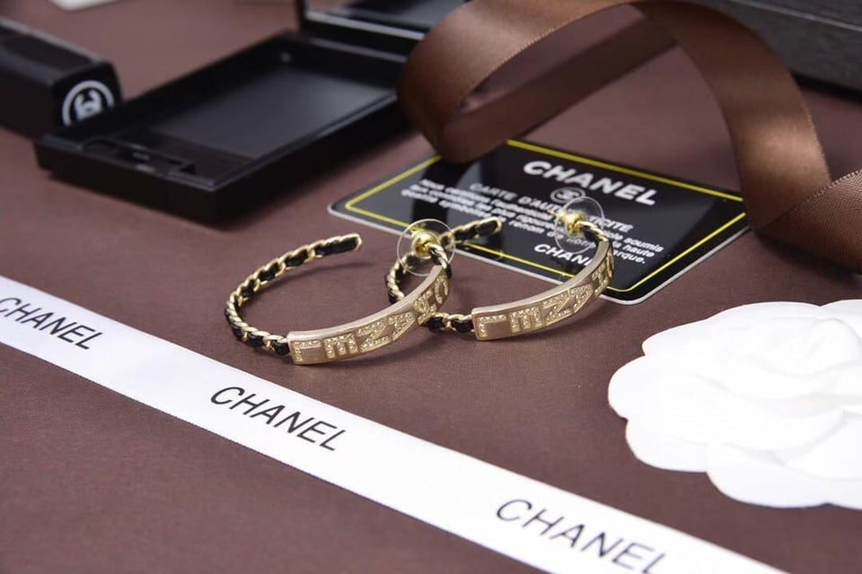 Chanel Earrings view 3