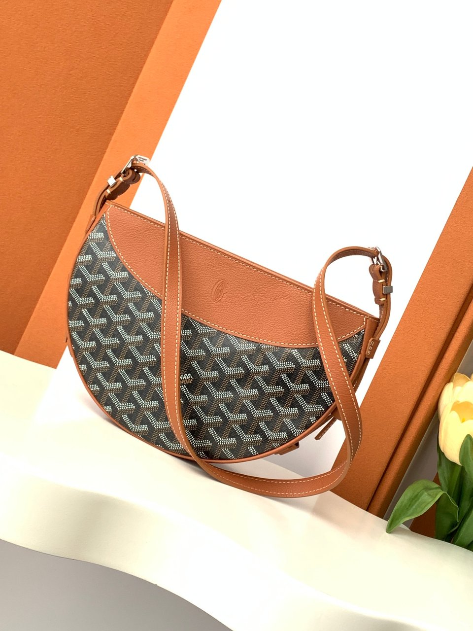 Goyard Hirondelle Bag – Bagistry Closet 25cm Black &amp; Tan view 10