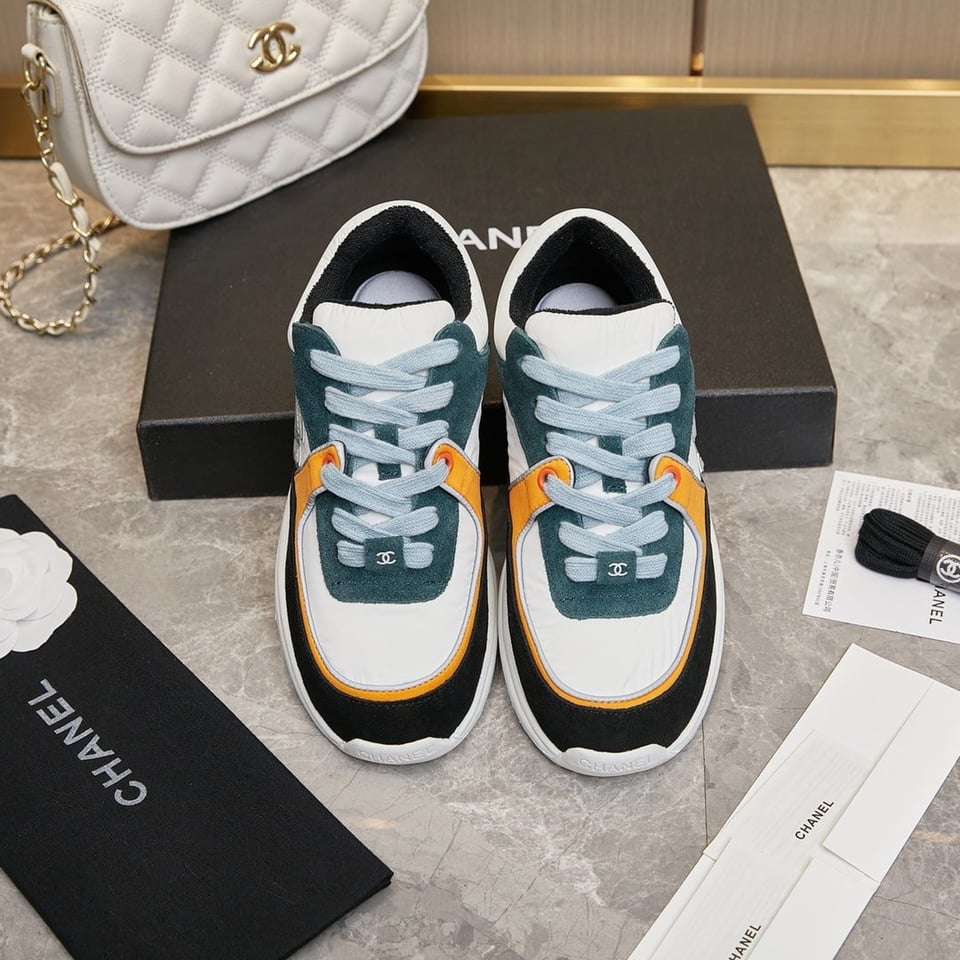 Chanel Wmns Sneaker White Navy G34360 Y53536 C0227 view 8