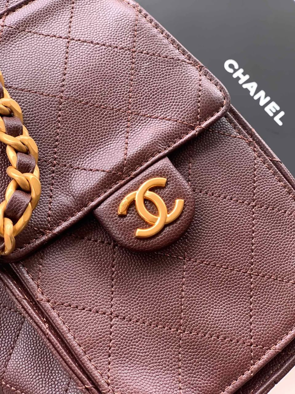 Chanel 25 Small Size Handbag Calfskin With Grain Effect &amp; Gold Metallic Brown 30cm/11.8in AS5293 view 7