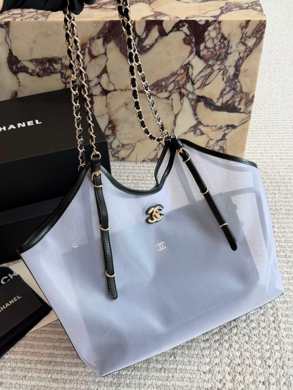 Chanel Small Tote Mesh, Calfskin &amp; Gold-Tone Metal Transparent &amp; Black 28cm/11in AS6015 view 5