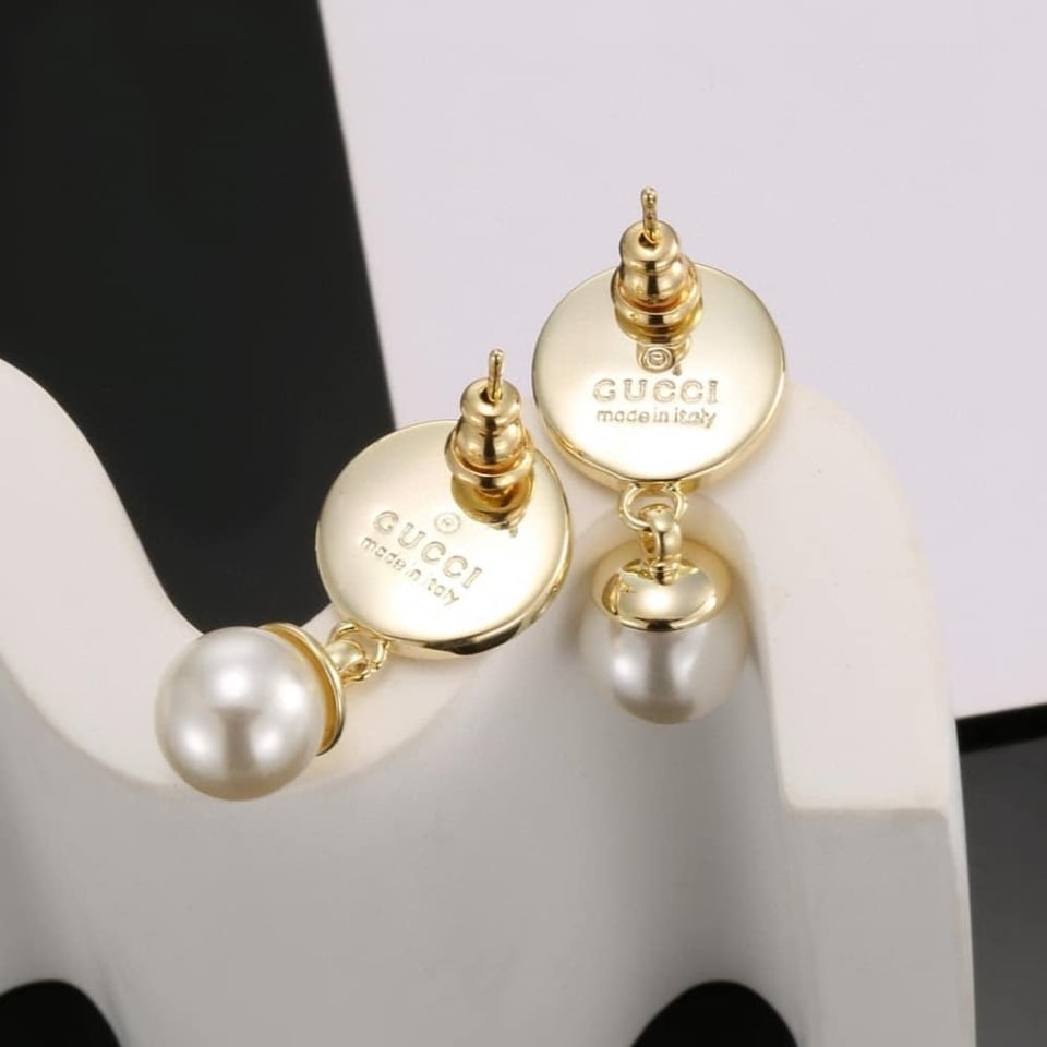 Gucci Blondie Pearl Drop Earrings Gold Tone 774612 I9757 8495 view 5