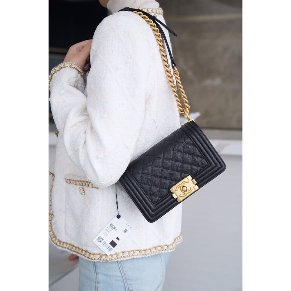 Chanel Le Boy Bag 25cm Black Caviar Leather view 3
