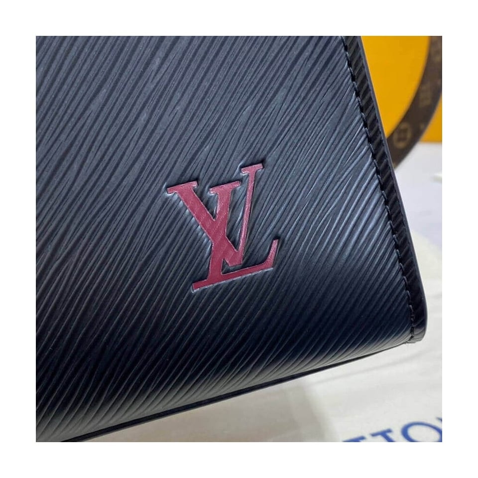 Louis Vuitton Sac Plat Bb 21Cm Black view 7