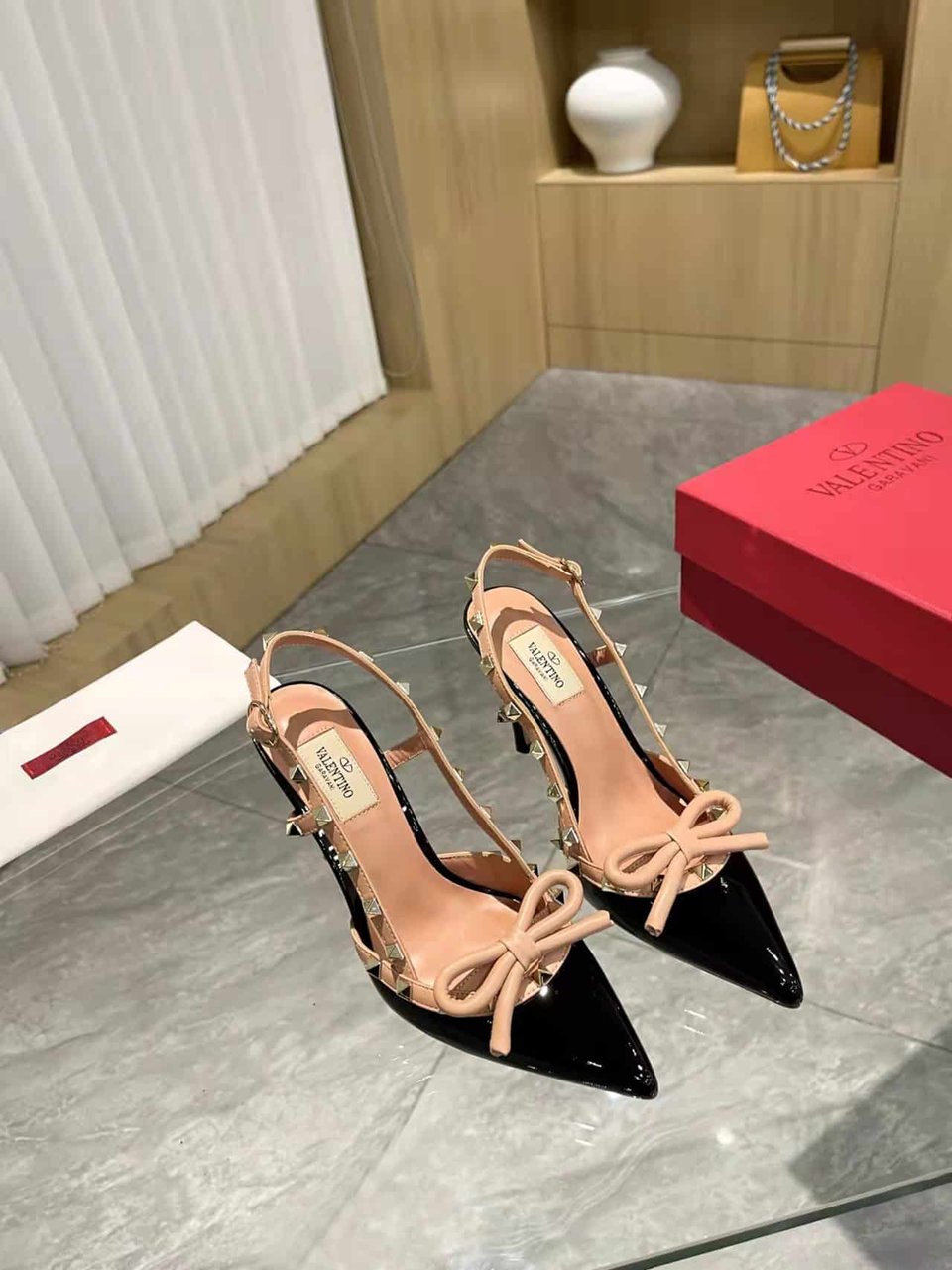 Valentino Rockstud Bow 100 Patent Slingback Pump Black Pink view 6