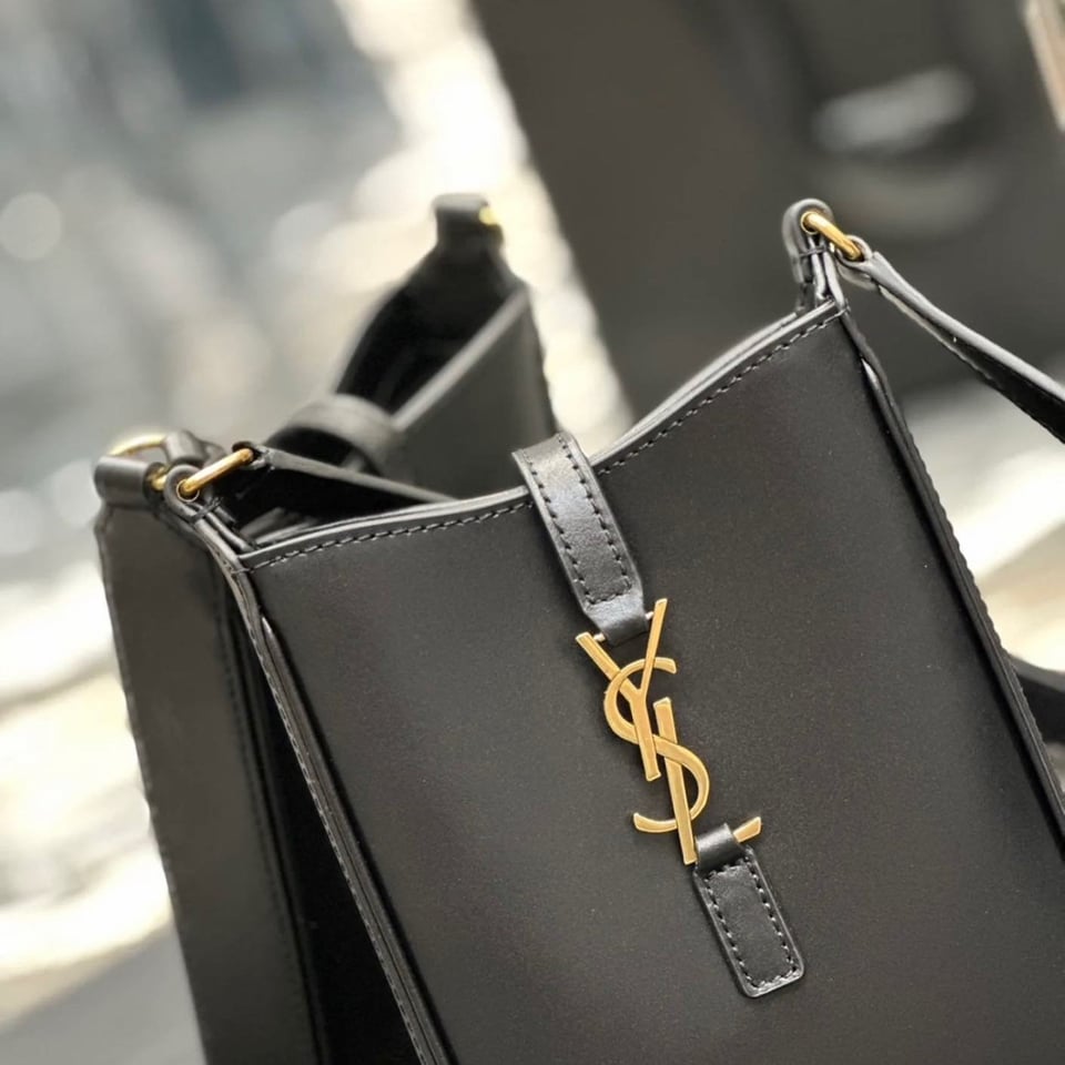 Saint Laurent Le 5 A 7 Mini Vertical Bag Black 18Cm view 7