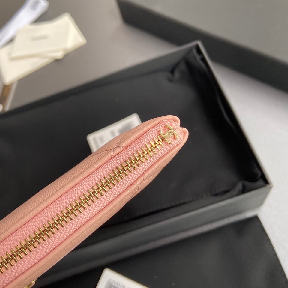 Chanel 19 Zipped Wallet 20Cm Light Pink Calfskin Gold Hardware view 5