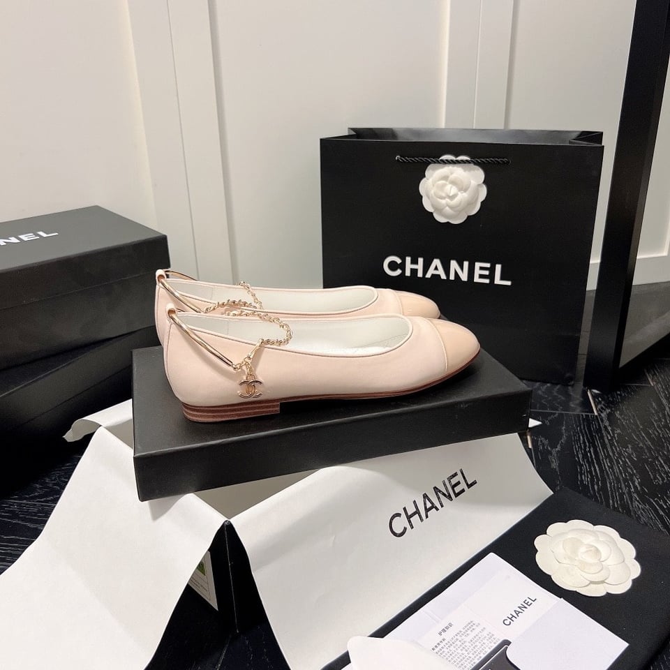 Chanel Interlocking Cc Logo Ballet Flats Light Pink view 6