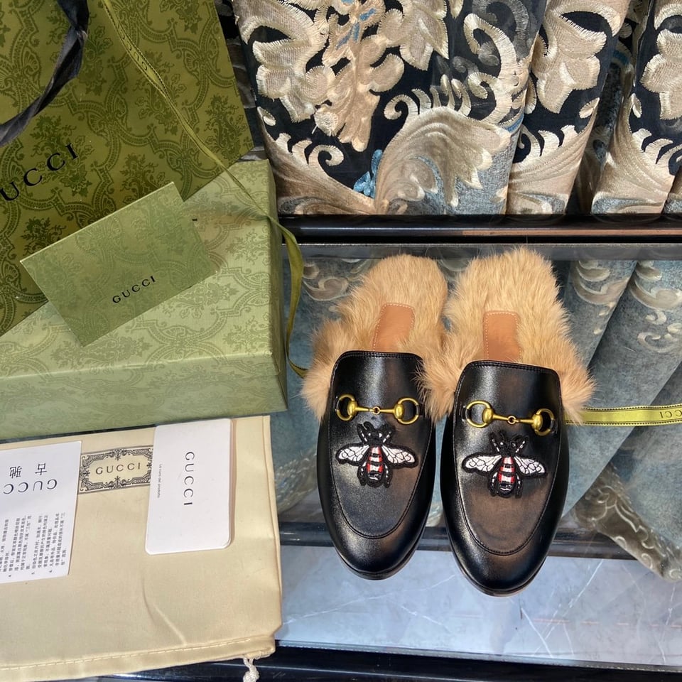 Gucci Women’S Princetown Black view 3