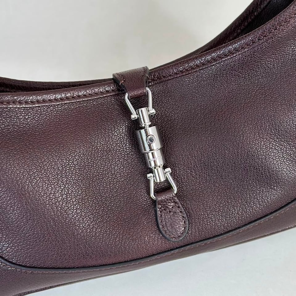 Gucci Jackie Slim Medium Shoulder Bag 28cm/11in Dark Brown ‎863137 view 9