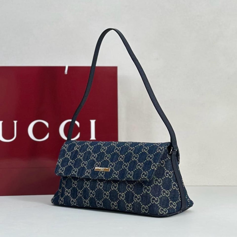 Gucci Madison Medium Shoulder Bag 31cm/12.2in Blue GG Denim ‎874744 view 4