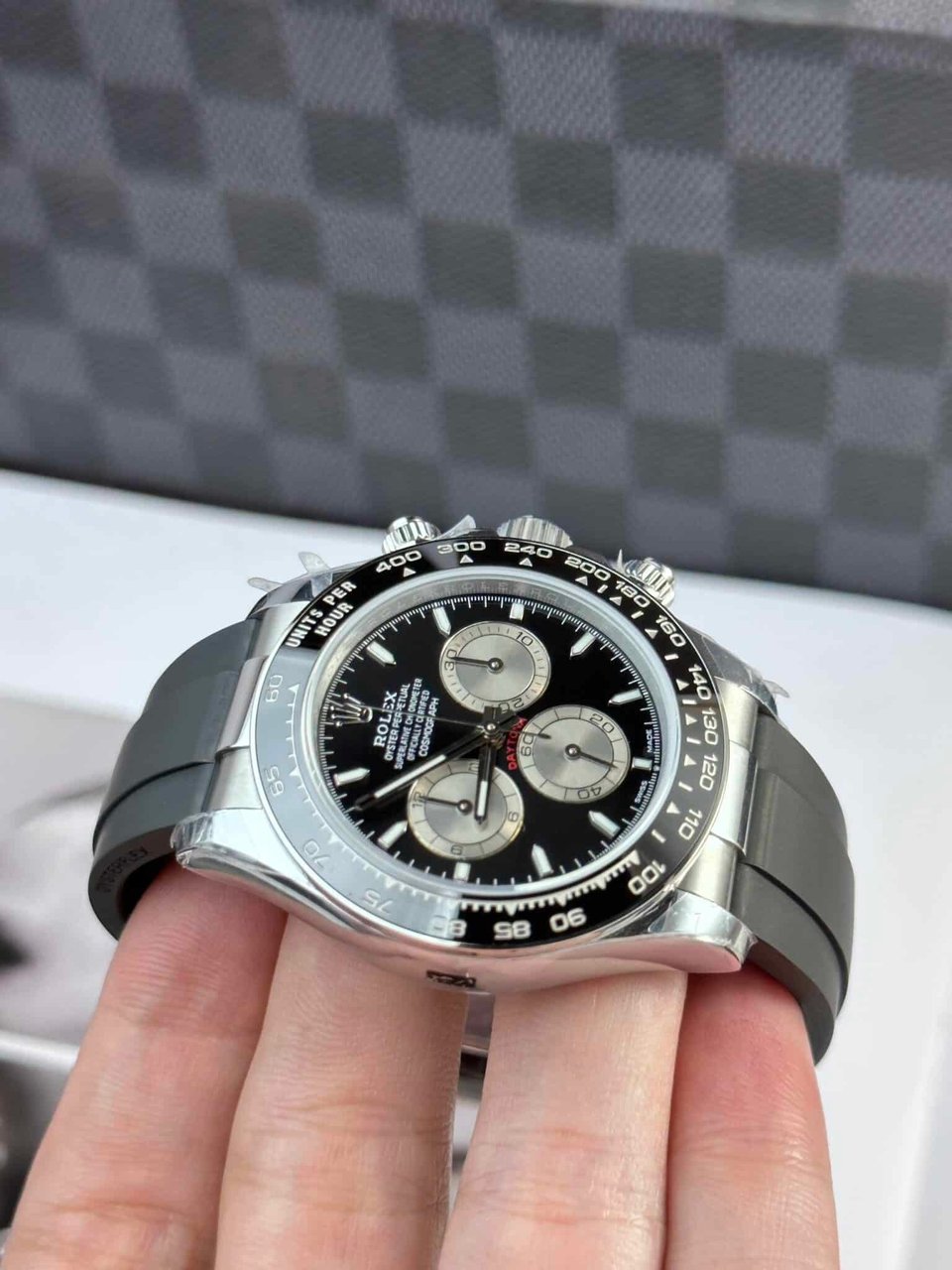 [Superclone] Rolex Daytona 40 mm black Dial 126519LN view 3