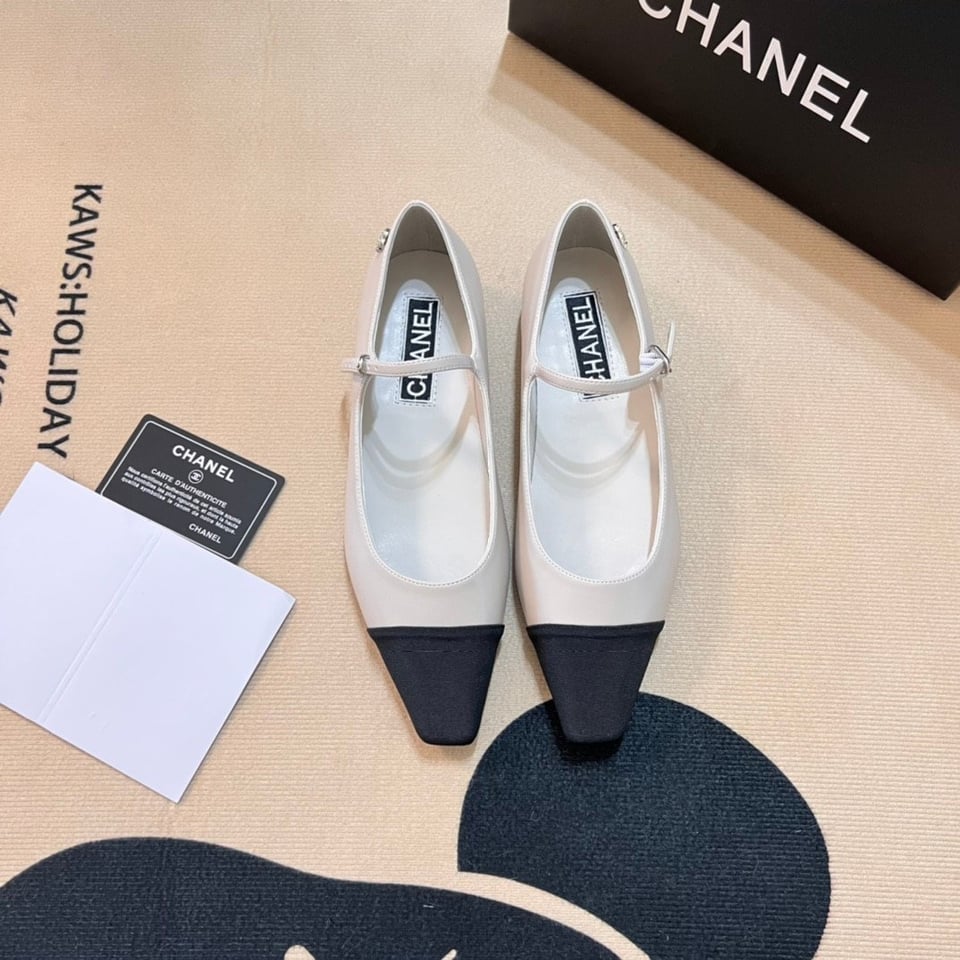 Chanel Square Toe Ballet Flats Black White view 10