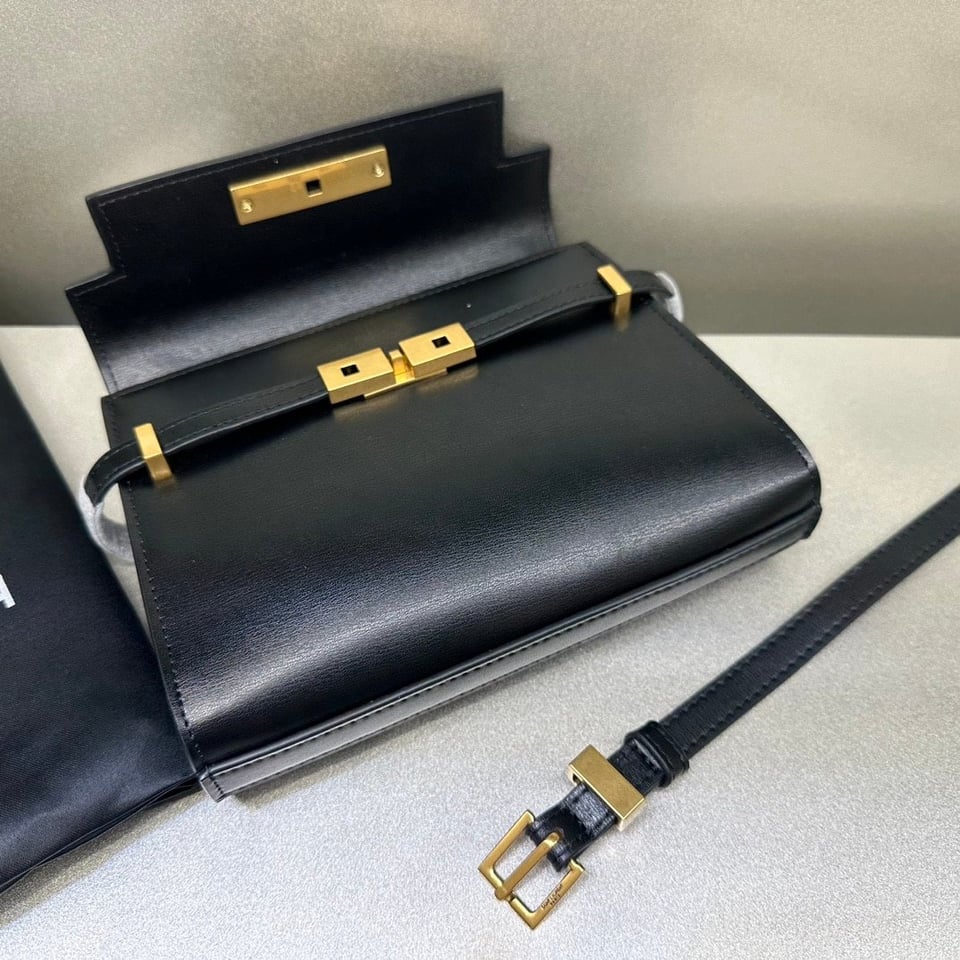 Saint Laurent Manhattan Small Shoulder Bag In Box Saint Laurent Leather Black 19Cm view 5