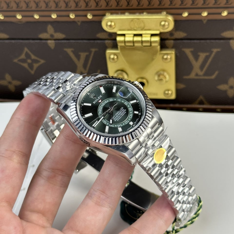 [Superclone] Rolex Sky-Dweller 42mm Mint Green Dial Jubilee 336934