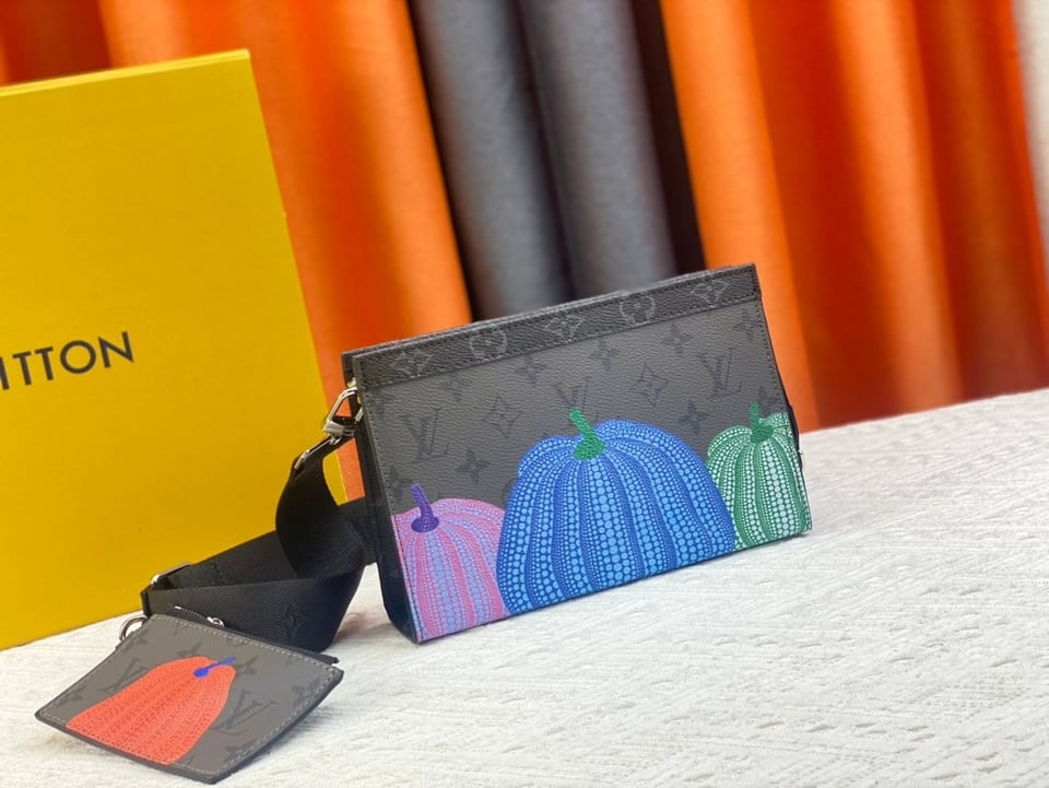 Louis Vuitton X Yayoi Kusama Gaston Multicolor Pumpkin Pattern 22Cm M81972 view 10