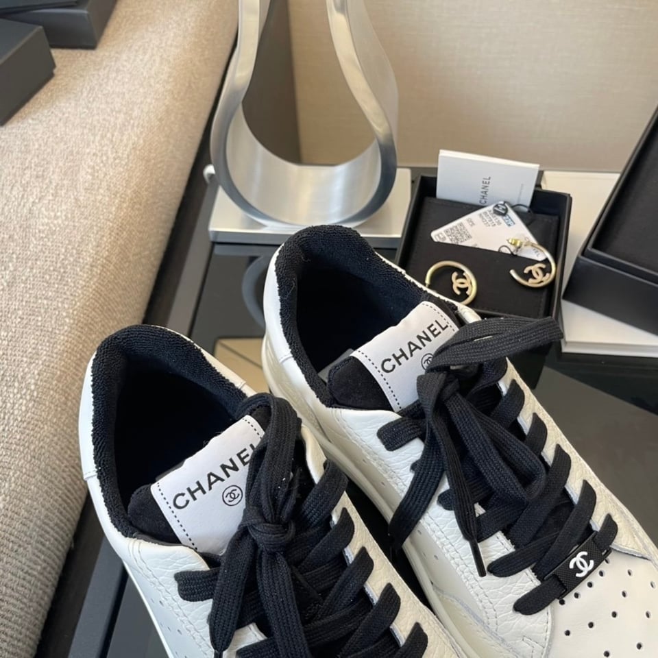 Chanel White/Black Leather Logo Sneakers view 9