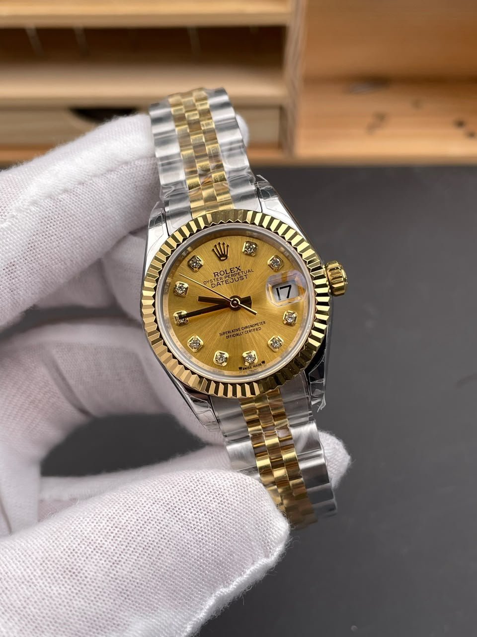 [SUPER CLONE] Rolex Datejust 28mm Champagne Dial Jubilee 279173 view 8