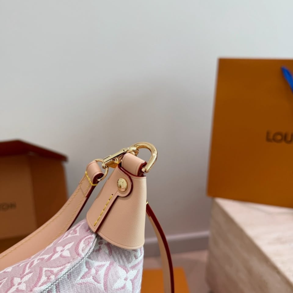 Louis Vuitton Pochette Mia M2A382 Pink 22cm/8.7in view 8
